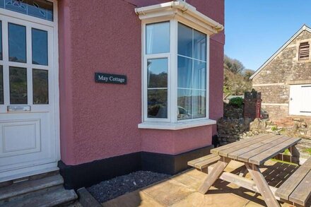 MAY COTTAGE, pet friendly, country holiday cottage in Hope Cove