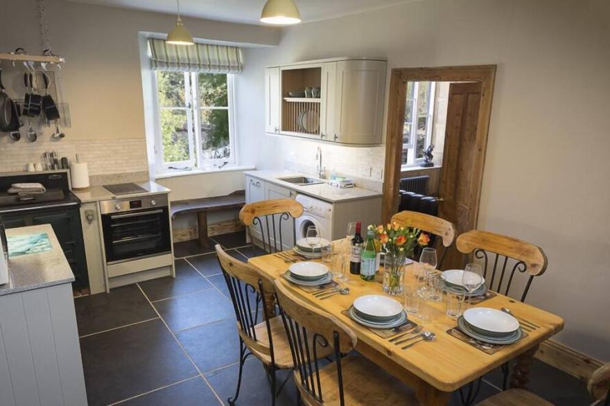 SOUTH WING, pet friendly, with open fire in Sherford