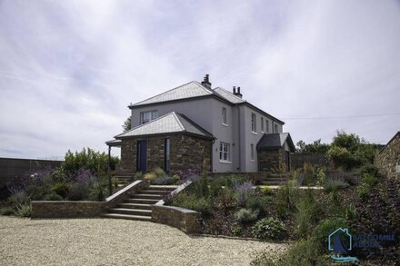 A luxurious and super stylish Devon holiday home