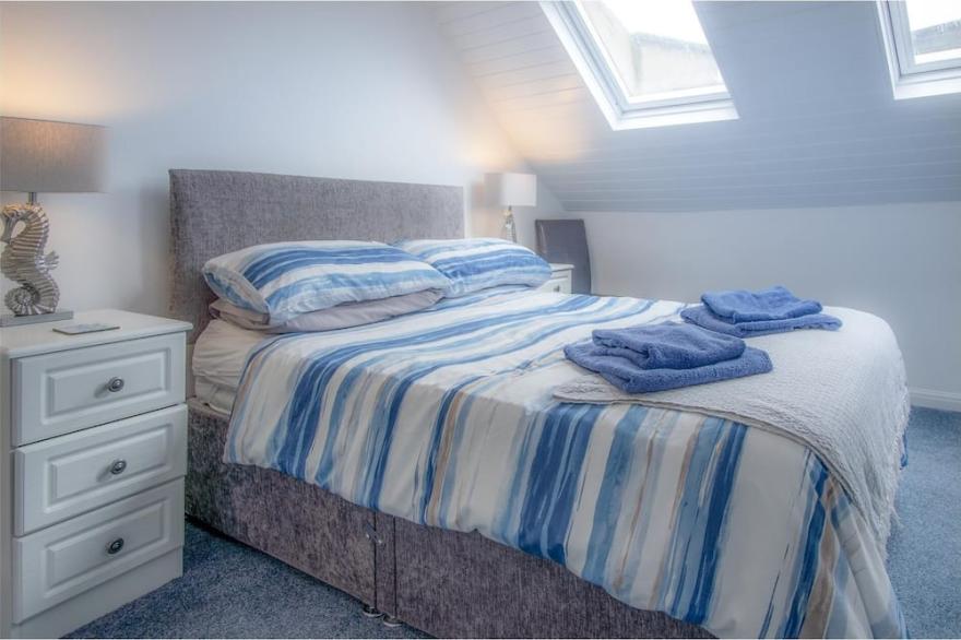 St Julians View - 1 Bedroom Apartment - Tenby
