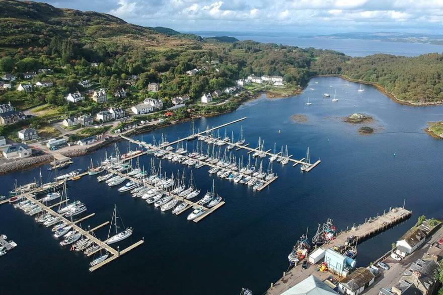 Penlea 1-Bed flat with Harbour view in Tarbert