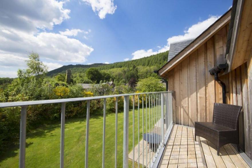 Mains of Taymouth, Kenmore ~ 5* 4 Maxwells - sleeps 2 guests  in 1 bedroom