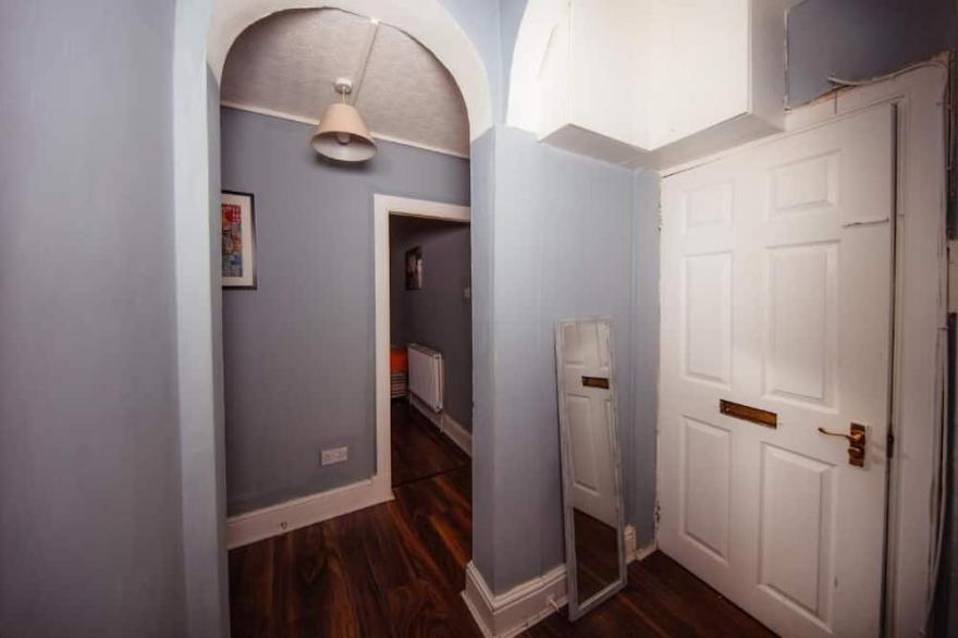 Two bedroom City Centre flat