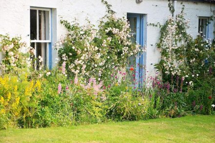 19th Century Millers Cottage with stunning views, beautifully renovated.