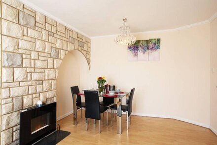 Grand Elite apartment - Dagenham