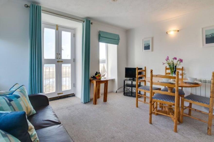 Lovely apartment for 2 guests with WIFI and TV