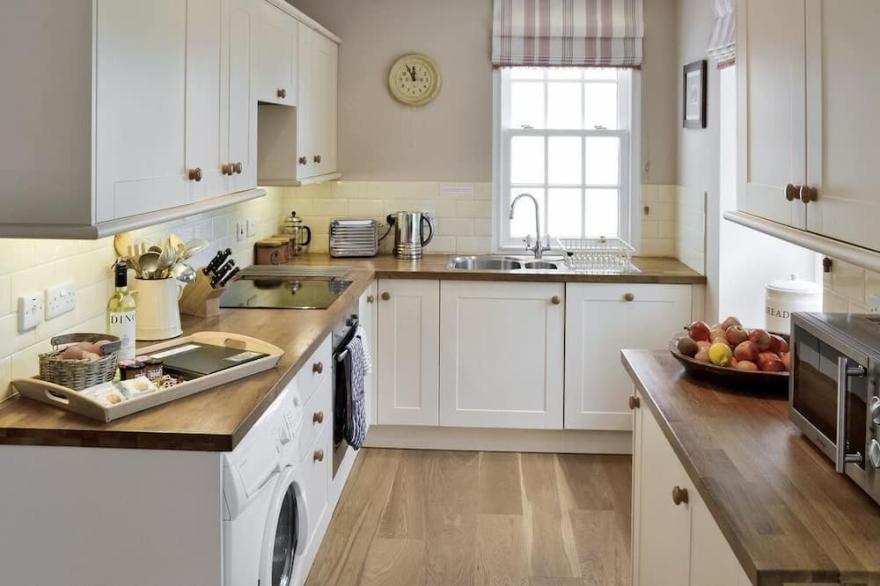 The Arns Cottage is a traditional stone built, cosy and luxurious retreat.