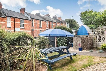 2 bedroom accommodation in Teignmouth, near Shaldon