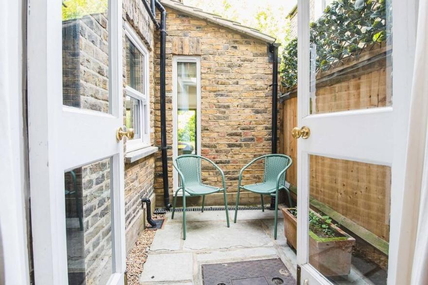 Pass the Keys | Garden Earlsfield Gem