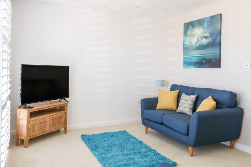 HARBOUR HIDEAWAY, family friendly in Weymouth