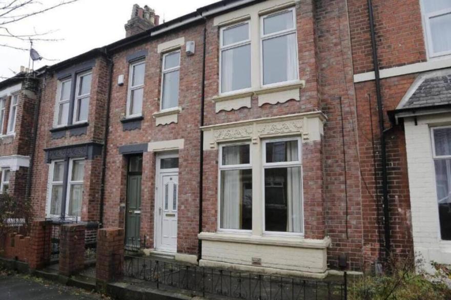 5 Bed House In Newcastle Central