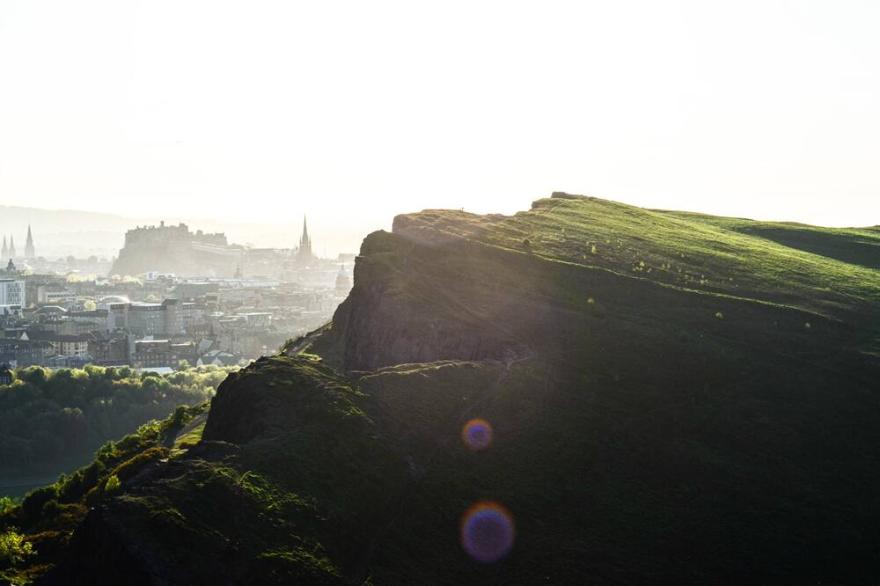 Pass the Keys | Trendy Urban Retreat in Central Edinburgh City