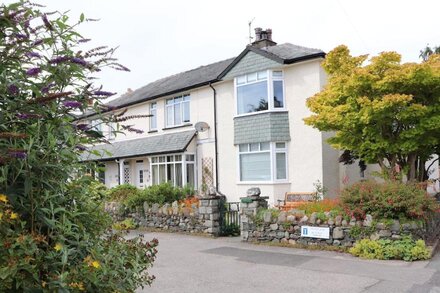 FELL VIEW, family friendly, with a garden in Keswick