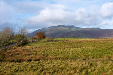 SHERRIFF, family friendly, with open fire in Penrith