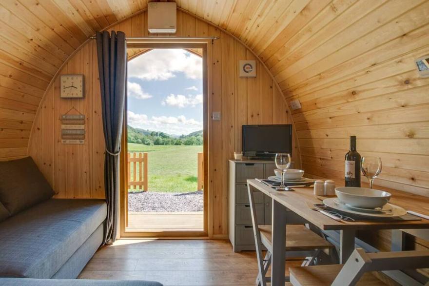 Caban Clyd in Machynlleth