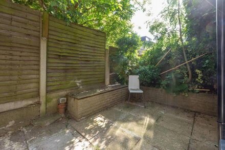 Modern 2BD Flat with a Garden - West Hampstead