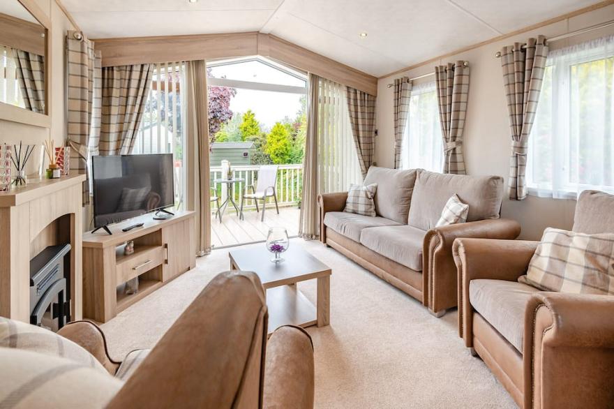 2 bedroom accommodation in Patrington