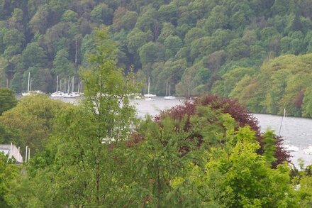 2 bedroom accommodation in Bowness-on-Windermere