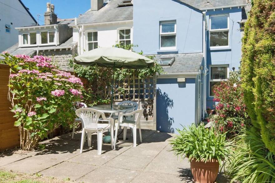 4 bedroom accommodation in Shadycombe/Coronation