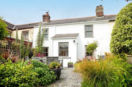 Cosy Cornish Cottage With Character and Charm