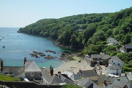 Heart of Cawsand, Cornwall's Forgotten Corner, ideal for Family Holidays.