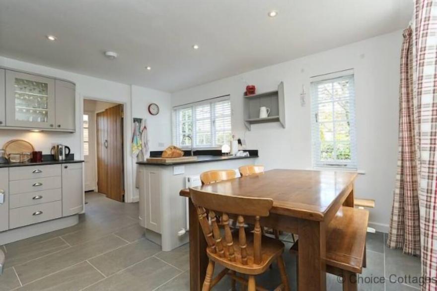 GEORGEHAM WHITEHAVEN | 3 Bedrooms | Georgeham | Sleeps 8