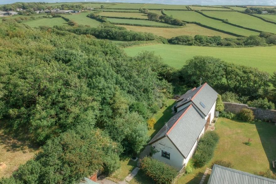 Peaceful Cottage in Rural North Devon, near the Ocean