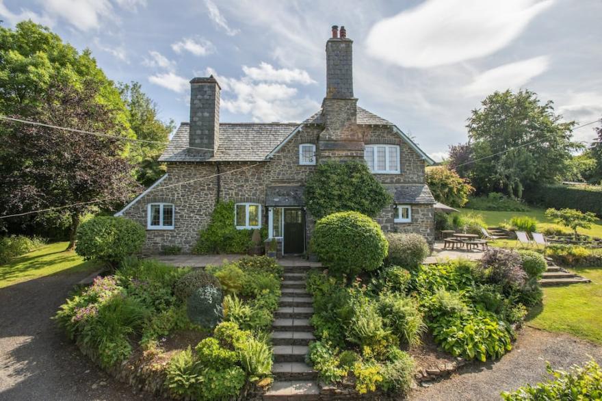 Oare Manor Cottage, Oare