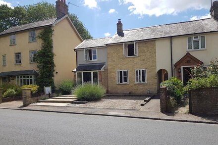 Charming And Beautiful Cottage in the sleepy village of Woolpit, Suffolk.