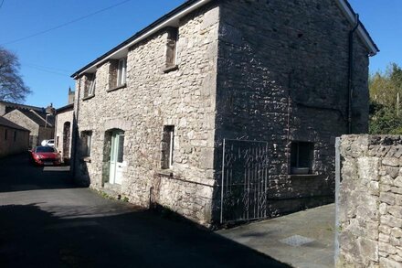 A holiday barn in the Arnside and Silverdale AONB - coast, lakes and fells!