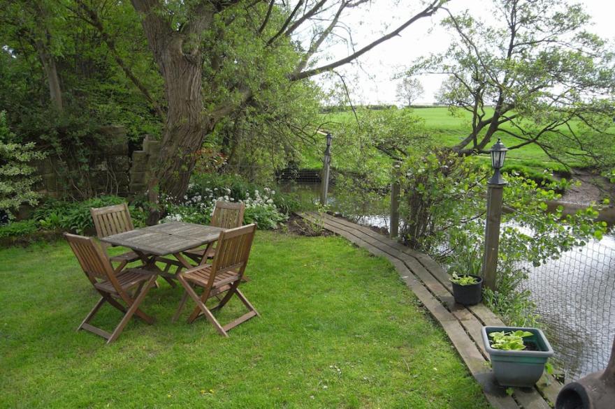 Family Friendly Holiday Cottage In The Beautiful North Yorkshire Countryside.