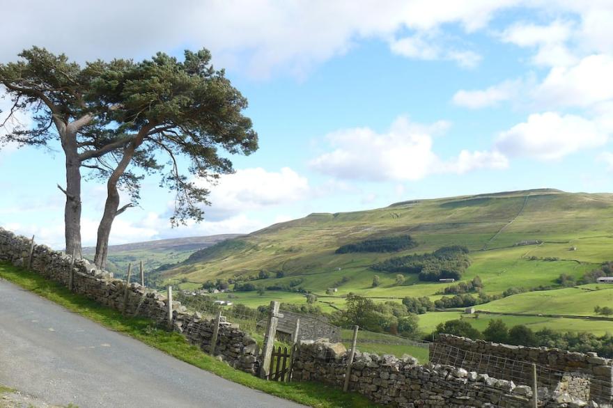 Spacious House With South-Facing Views Overlooking Swaledale