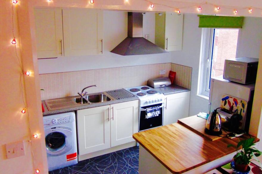 Oscar's city centre apartment