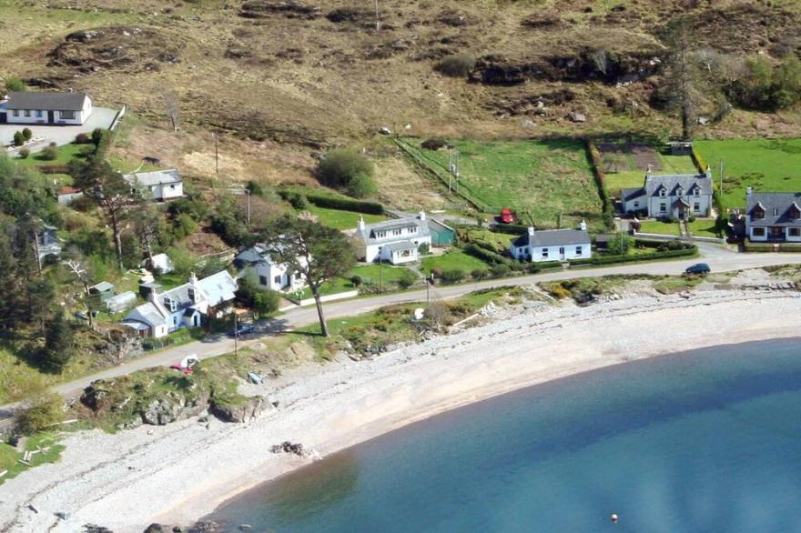 Glenelg, Pet Friendly Spacious House With Fantastic Views Across The Bay To Skye