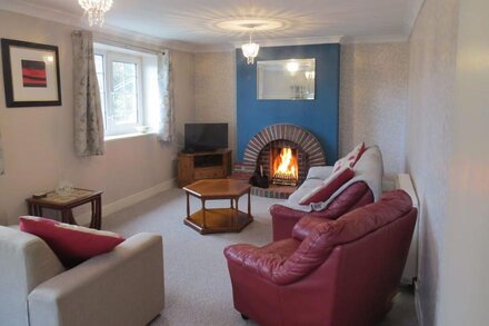 Granary Cottage - Llangynidr, Crickhowell, Brecon Beacons