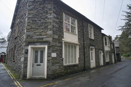 Old Bakers Cottage, ground floor centrally located cottage in the heart of Grasmere.