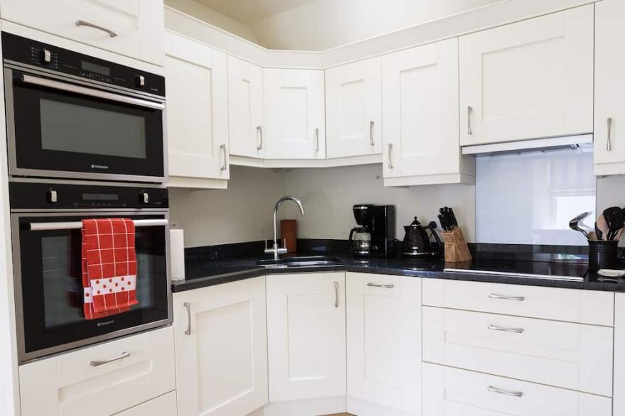 Luxury one bed apartment
