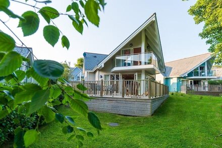 Trewhiddle Villa 11 -  a trewhiddle that sleeps 7 guests  in 4 bedrooms