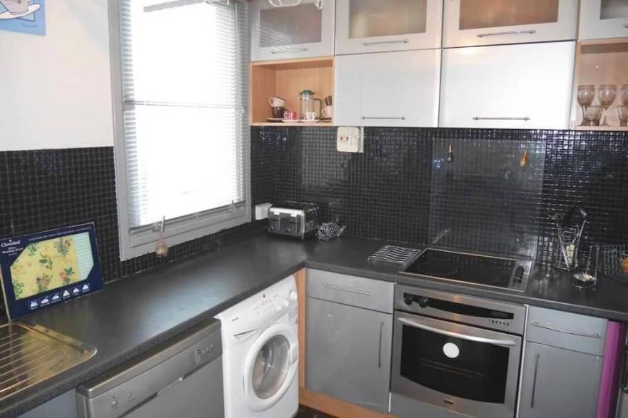 1 bed in the heart of Edinburgh's Old Town