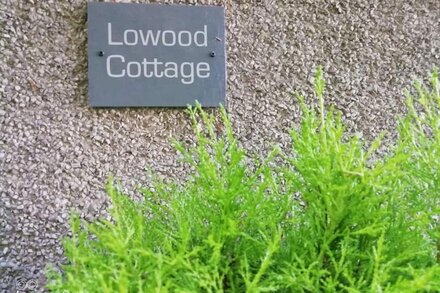 Lowood Cottage, sleeps 6, 20 minutes from Edinburgh