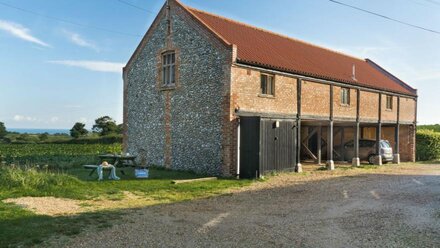 3 Cart Lodge Barn