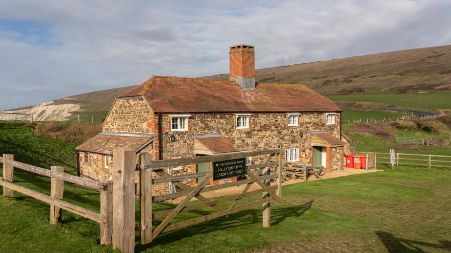 1 Compton Farm Cottages