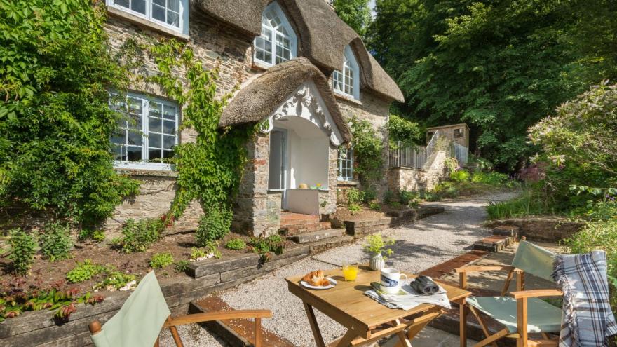 Greenway Ferry Cottage