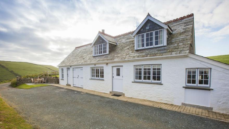 Doyden Stable Cottage