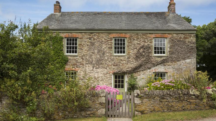 Roseland Porth Farm House