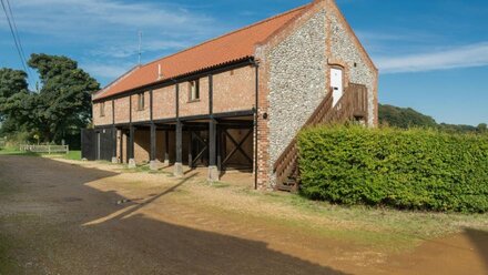 4 Cart Lodge Barn