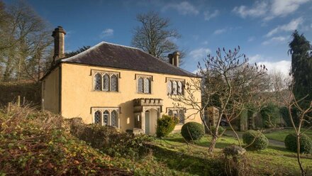 Newark Lower Lodge