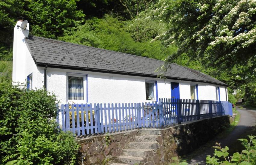Cwm Curyll Cottage