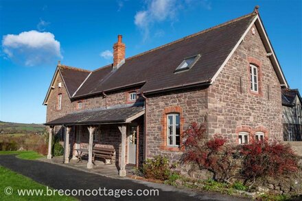 Pentwyn Cottage