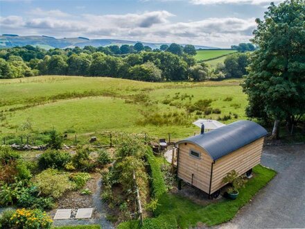 Noddfa Shepherds Hut